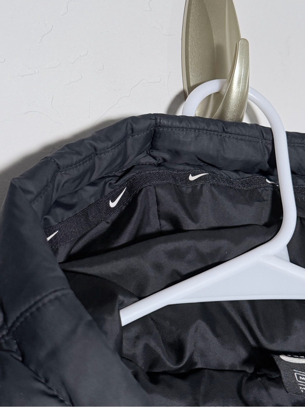Nike Women's Black Hooded Quilted Puffer Grand Army Leila Kwan Zimmer Jacket M - Picture 8 of 12